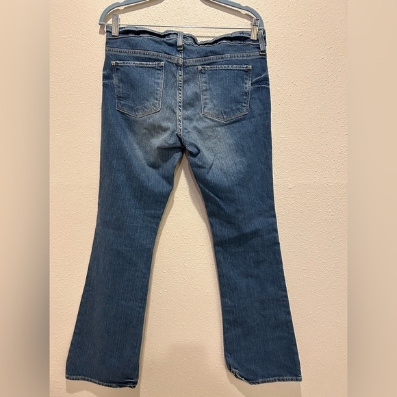 Old‎ Navy Low Rise Flare Jeans - Size 8R - NWT - Picture 2 of 6